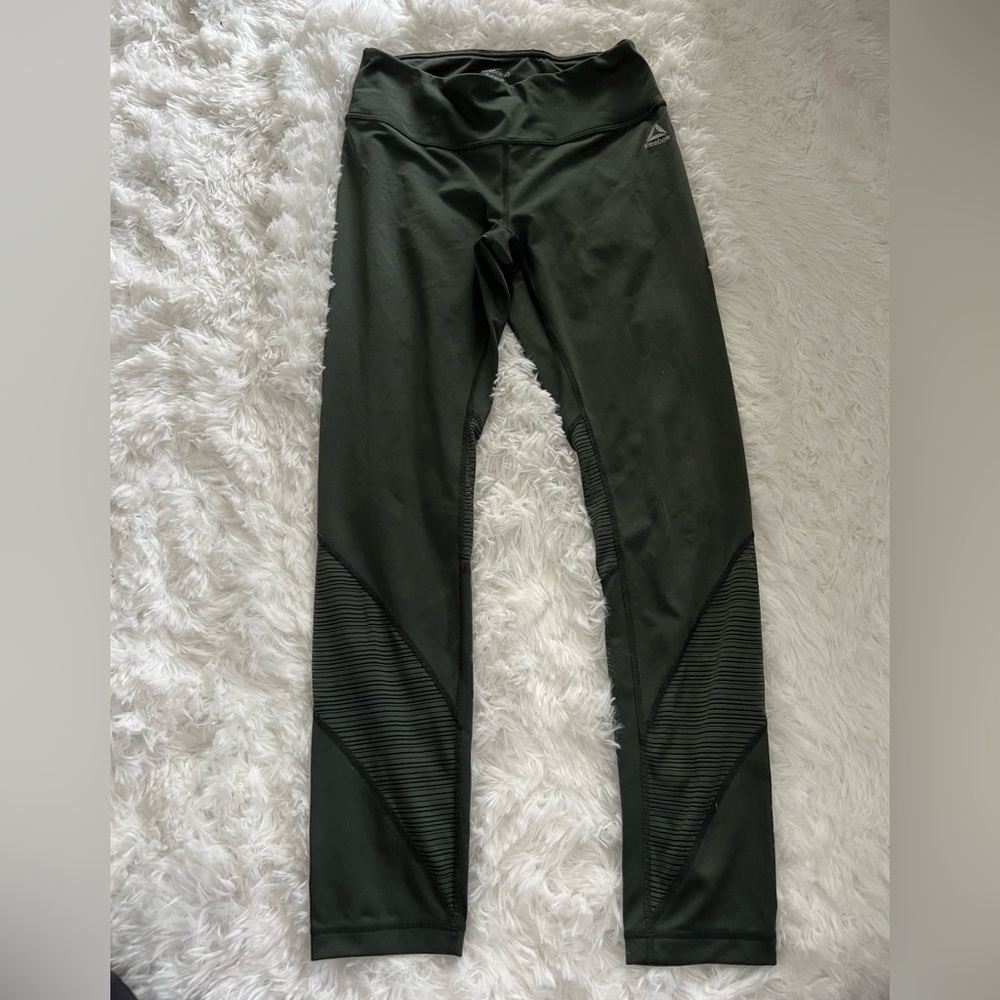 Reebok leggings, size small